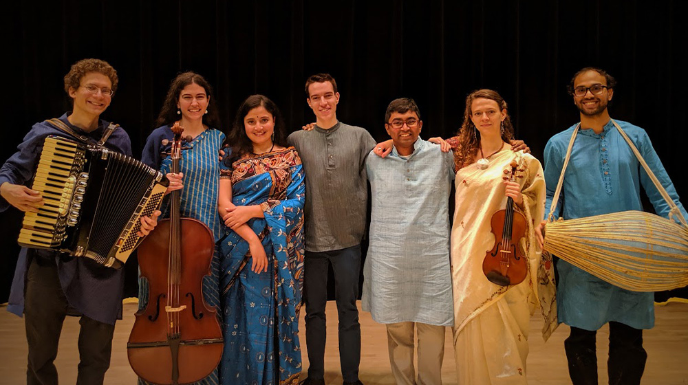 Members of Ochin Pakhi